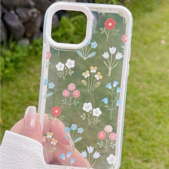 Other - ⚠️Clearance iPhone 13/Pro/Pro Max Flower Pattern Phone Case